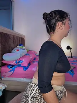 Shara dreams online show from 03/29/26, 01:11