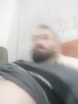 Snapshot of Yaramaz331 chatting on 03/18/25, 07:19 Yaramaz331 online show from 03/18/25, 07:19