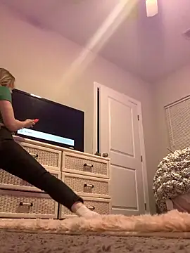 collegeslay online show from 02/09/25, 08:44