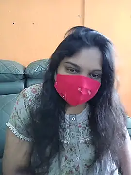 lovely-latha online show from 05/13/26, 04:32