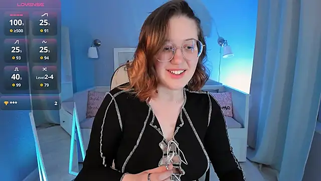 Charmy Gracy online show from 10/10/25, 11:31