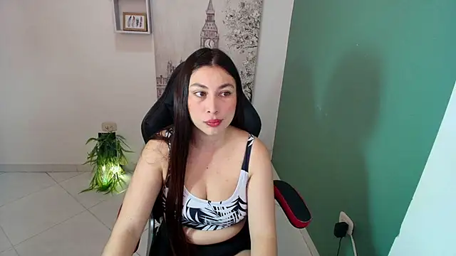 bella 99  online show from 11/03/25, 12:28