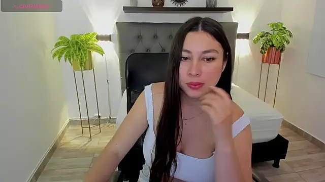 bella 99  online show from 03/30/26, 11:22