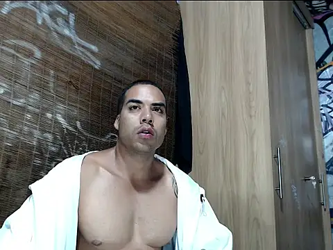 Justin Frank online show from 11/14/25, 11:02