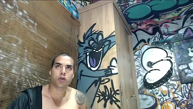 Justin Frank online show from 04/12/26, 05:23