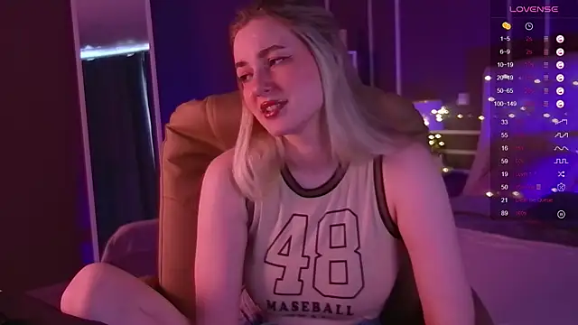 elinanortas online show from 03/19/25, 07:18