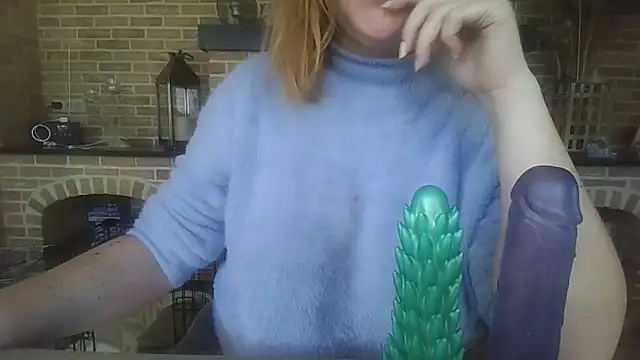 Snapshot of LiquidLeonie chatting on 03/15/26, 11:38 LiquidLeonie online show from 03/15/26, 11:38