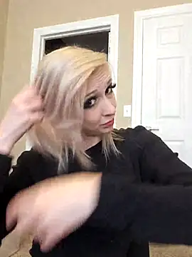 AmethystFoxx online show from 09/21/25, 07:26