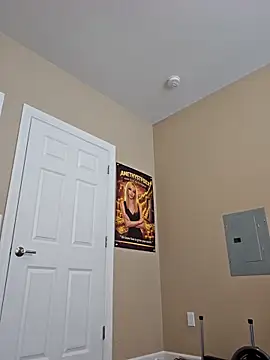 AmethystFoxx online show from 03/24/26, 06:35