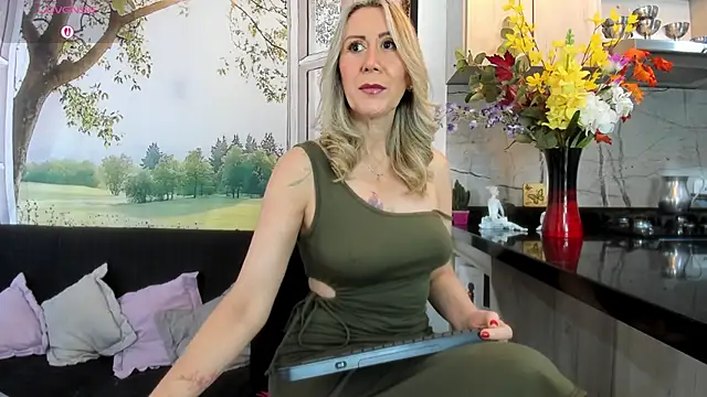 ashleymilf 1 online show from 03/26/26, 03:50