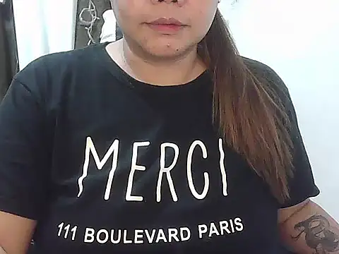 Snapshot of wild_amber25 chatting on 02/03/26, 12:32 wild amber25 online show from 02/03/26, 12:32