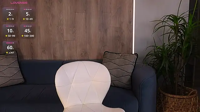 NaomiSainz online show from 07/06/26, 03:03
