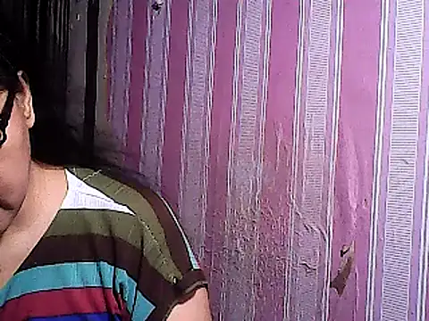 sweetsosie18 online show from 03/18/25, 09:43