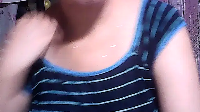 sweetsosie18 online show from 09/16/25, 04:13