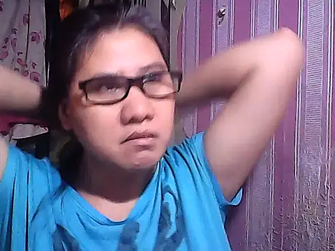 sweetsosie18 online show from 10/23/25, 11:09