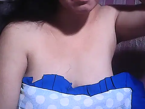 sweetsosie18 online show from 11/02/25, 07:11