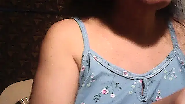 sweetsosie18 online show from 04/18/26, 07:29