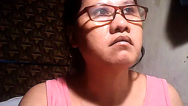 sweetsosie18 online show from 04/29/26, 03:10
