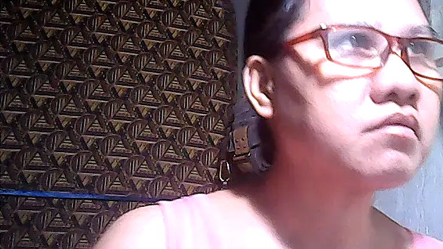sweetsosie18 online show from 04/30/26, 05:36