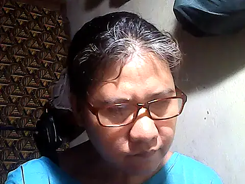 sweetsosie18 online show from 06/02/26, 06:59