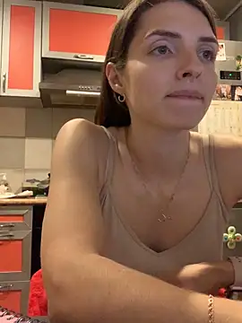 Snapshot of SeducingYoghourt chatting on 12/22/24, 02:38 SeducingYoghourt online show from 12/22/24, 02:38