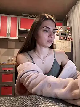 Snapshot of SeducingYoghourt chatting on 01/02/25, 02:13 SeducingYoghourt online show from 01/02/25, 02:13