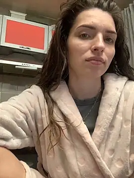 Snapshot of SeducingYoghourt chatting on 01/17/25, 03:00 SeducingYoghourt online show from 01/17/25, 03:00