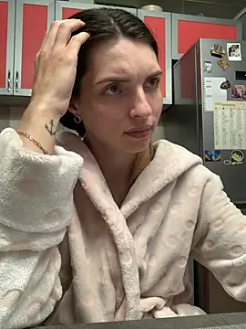 Snapshot of SeducingYoghourt chatting on 03/02/25, 04:21 SeducingYoghourt online show from 03/02/25, 04:21