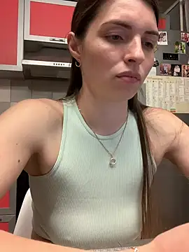 Snapshot of SeducingYoghourt chatting on 03/16/25, 04:45 SeducingYoghourt online show from 03/16/25, 04:45