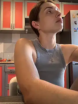 Snapshot of SeducingYoghourt chatting on 09/25/25, 02:54 SeducingYoghourt online show from 09/25/25, 02:54