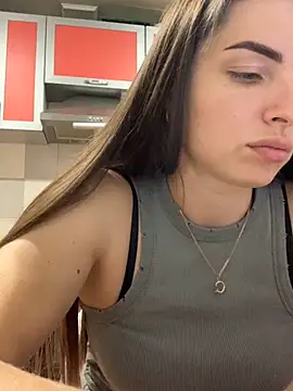 SeducingYoghourt online show from 11/16/25, 04:34