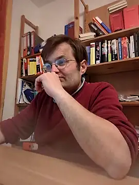 Snapshot of makau1 chatting on 04/23/26, 08:55 makau1 online show from 04/23/26, 08:55