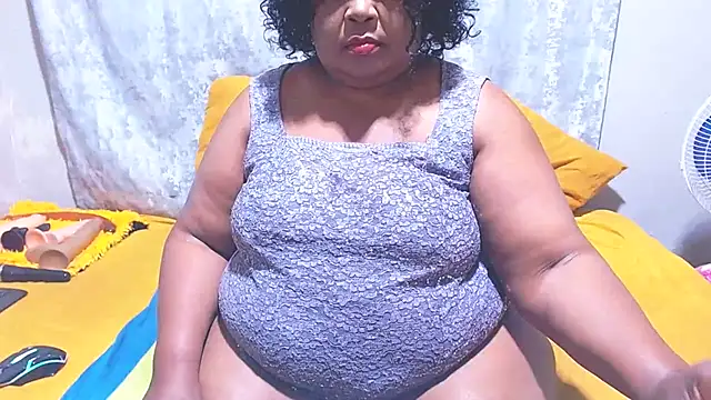 Snapshot of MatureBootyBabe4Uxx chatting on 06/11/26, 02:22 MatureBootyBabe4Uxx online show from 06/11/26, 02:22