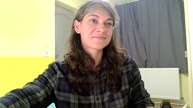 Snapshot of MercyLove chatting on 10/23/25, 03:55 MercyLove online show from 10/23/25, 03:55