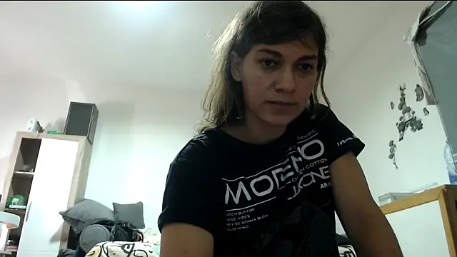 Snapshot of MercyLove chatting on 11/02/25, 12:18 MercyLove online show from 11/02/25, 12:18