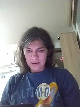 Snapshot of MercyLove chatting on 11/08/25, 12:38 MercyLove online show from 11/08/25, 12:38