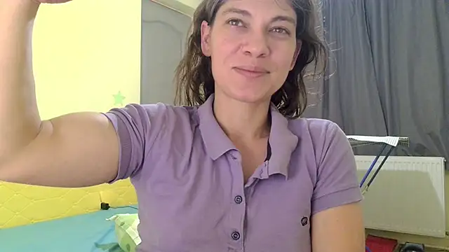 Snapshot of MercyLove chatting on 12/03/25, 01:42 MercyLove online show from 12/03/25, 01:42