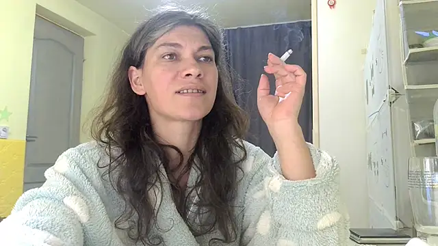 Snapshot of MercyLove chatting on 03/20/26, 04:12 MercyLove online show from 03/20/26, 04:12