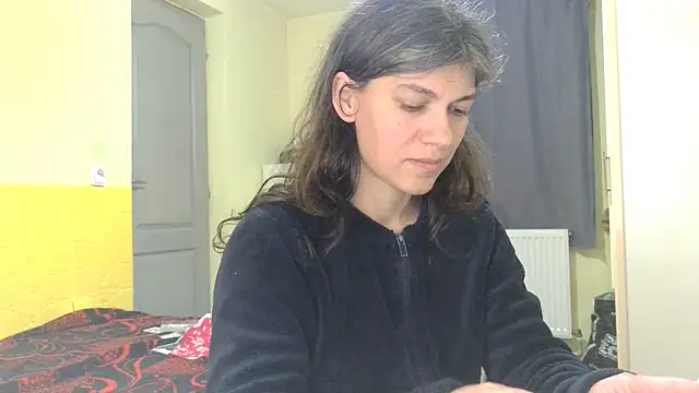 Snapshot of MercyLove chatting on 03/21/26, 04:10 MercyLove online show from 03/21/26, 04:10