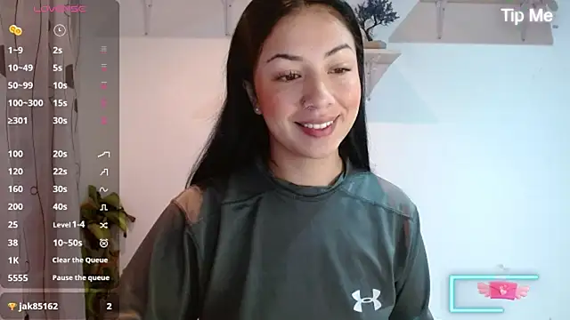 Snapshot of MadisonCambel chatting on 12/05/24, 09:50 MadisonCambel online show from 12/05/24, 09:50