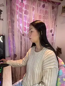 Snapshot of MadisonCambel chatting on 01/22/25, 02:56 MadisonCambel online show from 01/22/25, 02:56