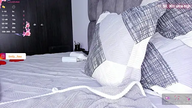 emily fox1 online show from 03/10/26, 10:42