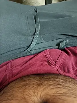 24HOTBOY25 online show from 04/10/26, 06:23