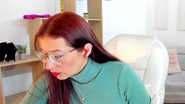 Antonnella 3 online show from 10/17/25, 12:41