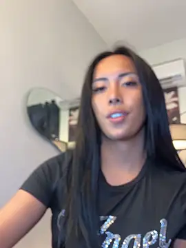 reighnempress online show from 04/16/26, 05:30