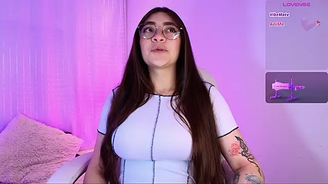 Snapshot of Samii_Evans chatting on 12/11/24, 06:58 Samii Evans online show from 12/11/24, 06:58