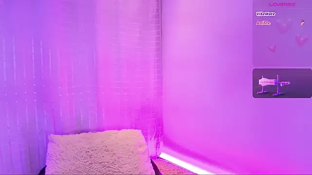 Snapshot of Samii_Evans chatting on 12/11/24, 10:03 Samii Evans online show from 12/11/24, 10:03