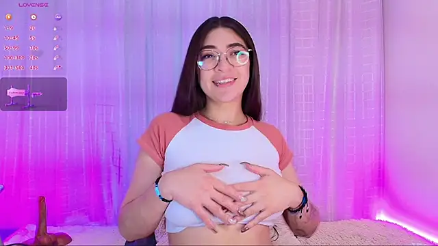 Snapshot of Samii_Evans chatting on 03/20/25, 04:51 Samii Evans online show from 03/20/25, 04:51