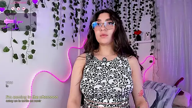 Samii Evans online show from 04/12/26, 03:33