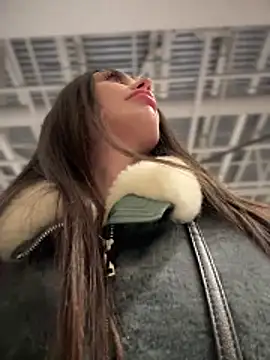 Snapshot of Emma_Catt chatting on 03/02/26, 07:15 Emma Catt online show from 03/02/26, 07:15